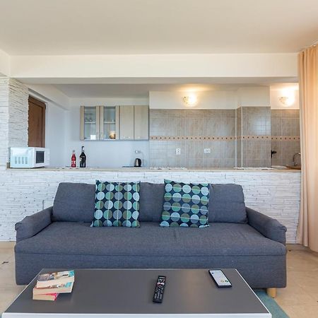 Casa Eden Hotel Костинещи Екстериор снимка