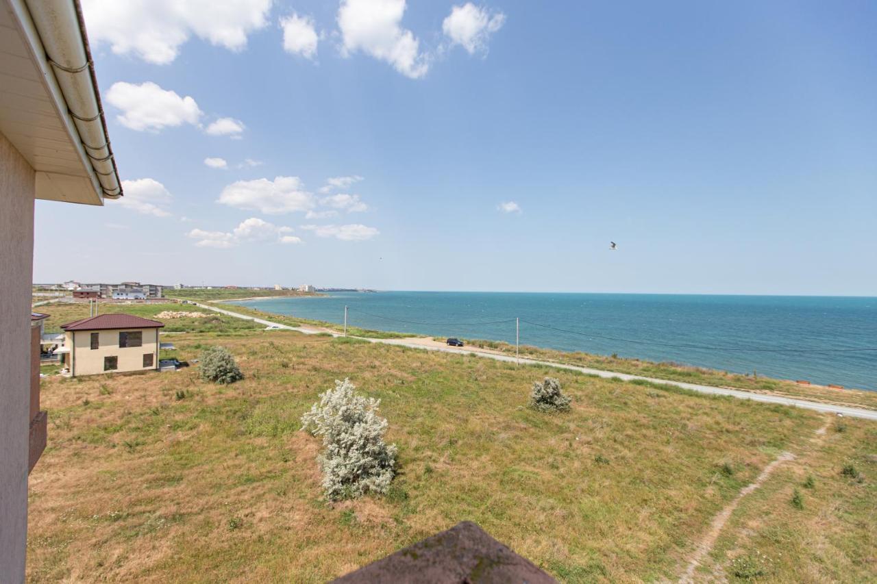 Casa Eden Hotel Костинещи Екстериор снимка