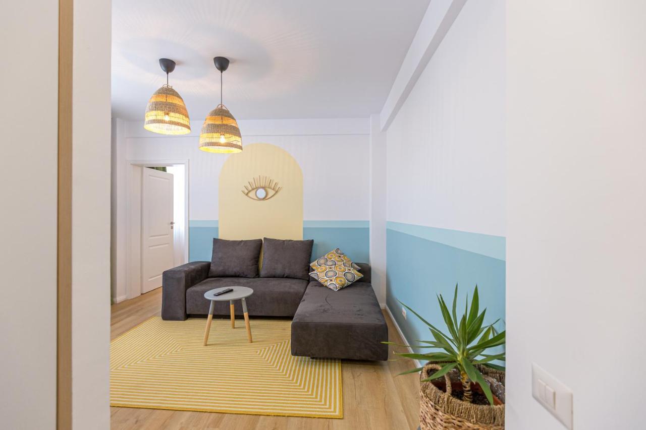 Casa Eden Hotel Костинещи Екстериор снимка
